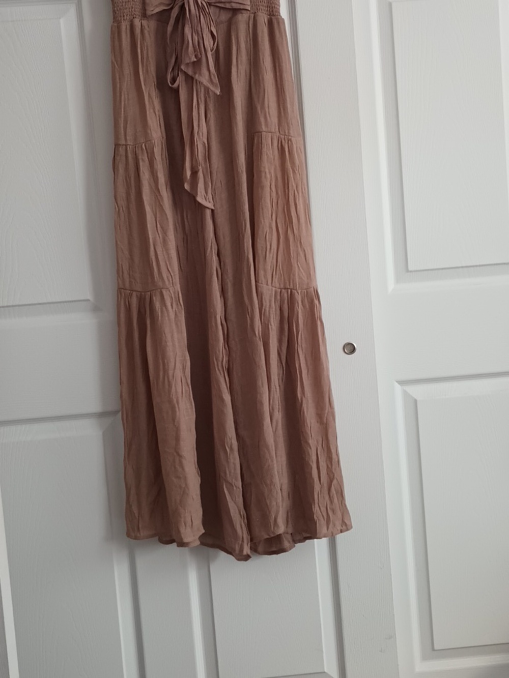 NWOT Hyfve High Waisted Tiered Flare Tan Color Pants. Size: Medium - Picture 4 of 8